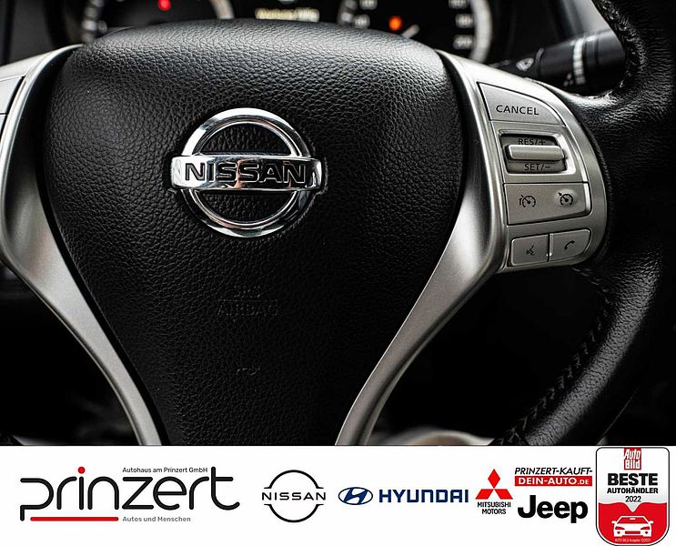 Nissan Navara 2.3 N-Guard Double Cab*AHK*Allrad*Touch*Kamera*SHZ*LED*